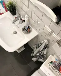 Daxili banyoda rozetkalar