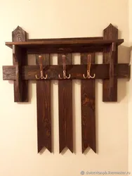 Do-it-yourself wall-mounted clothes hanger for the hallway photo