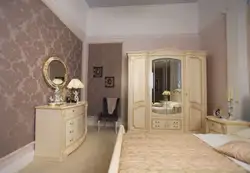 Wallpaper for light furniture in the bedroom photo