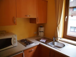 Kitchen with two-burner hob photo