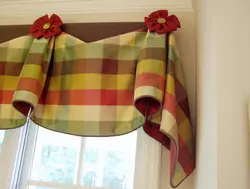 Mətbəx fotoşəkili üçün DIY lambrequin
