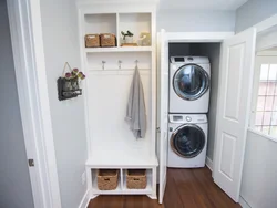 Washing machine in the hallway in the closet design