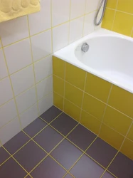 Ванна сафолҳои сафед бо акс grout ранга