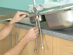 Mətbəxdə mebel quraşdırılması foto