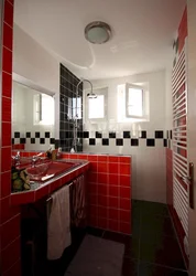 Qırmızı Və Qara Hamam Şəkli
