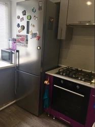 How to install a refrigerator in a small kitchen with your own photos