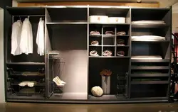 Wardrobe in the hallway photo shoes