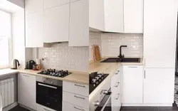 Ақ түсті фотодағы Хрущев асханасы