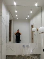 Hammom oynasi fotosuratni qanday osib qo'yish kerak