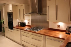 Ошхонаи Ширӣ Бо Акс Countertop Чӯбӣ
