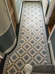 Ас Үй Мен Дәліздегі Плиткалардың Фотосуреті