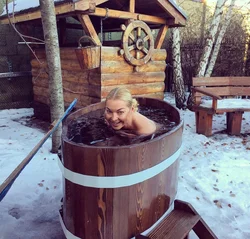 Фота купелі ў ваннай