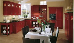 What colors goes with red in the kitchen interior