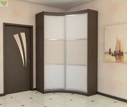 Акси гардеробҳои радиус дар хоб