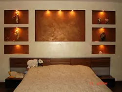 Design of a niche in the wall in the bedroom