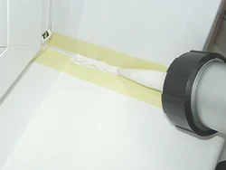 Küvet fotosu üçün silikon mastik