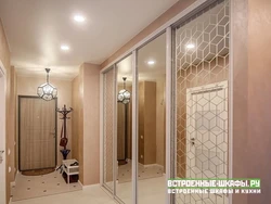Built-in wardrobe in the hallway photo with mirrors