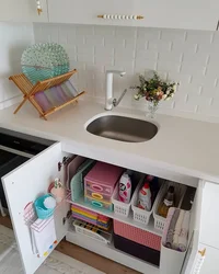 Kitchen interior storage