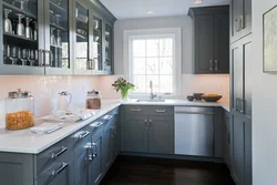 How to brighten up a gray interior in the kitchen