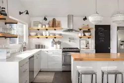 Single-level kitchen photo