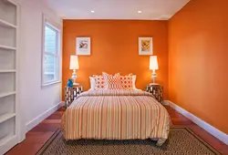 What colors goes with peach color in a bedroom interior