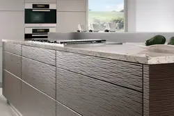 Yivli cəbhə dizaynı ilə mətbəx