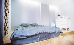Спальня з матрацам дызайн
