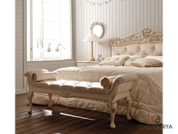 Bedroom design with banquette
