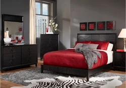 Gray red bedroom photo