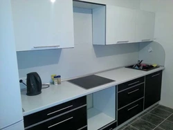 Kitchen bottom black photo