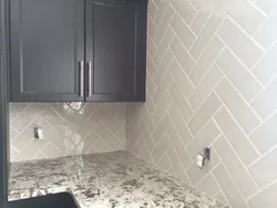 Кухня углы плитка фото