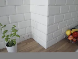 Кухня углы плитка фото