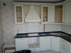 Kitchen corners tiles photo