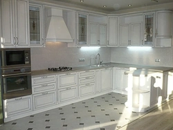 Silver patina kitchen photo