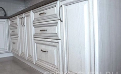 Silver patina kitchen photo