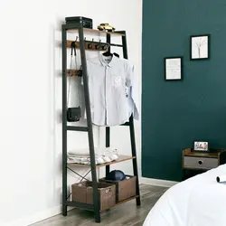 Loft koridorunda asılqanlar fotoşəkil