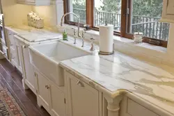 Countertop аз мармари сунъӣ барои акси ошхона