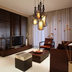 Yashash xonasining ichki qismidagi loft uslubidagi qandillar