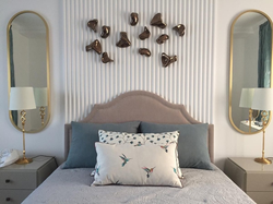 How to decorate the headboard of a bed in the bedroom with your own photos