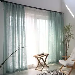 Tulle in the bedroom interior photo without curtains