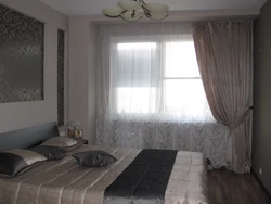 Интерьер штор для спальни с одним окном фото