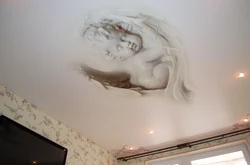 Photo printing on the ceiling in the bedroom photo