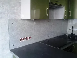 Фартук для кухни из штукатурки фото