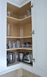 Угловой шкафчик на кухню фото