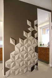 3D panels in the interior of the hallway