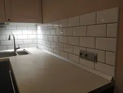 Mətbəx fotoşəkilində bir önlük necə düzmək olar