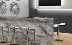Cipollino countertop in the kitchen interior