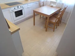 Кухня с коробом п44 фото