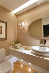Bathroom design in warm colors