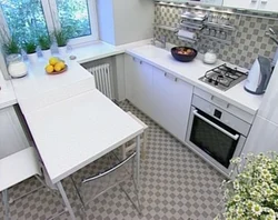 Стол для кухни 6 кв м фото